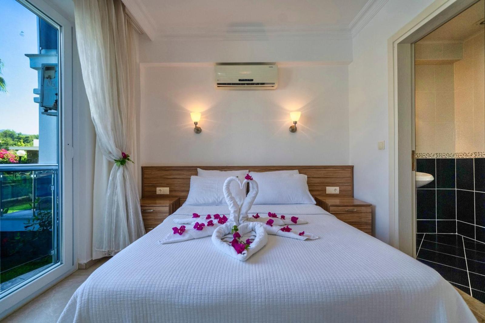 Legend Apartments Fethiye Esterno foto