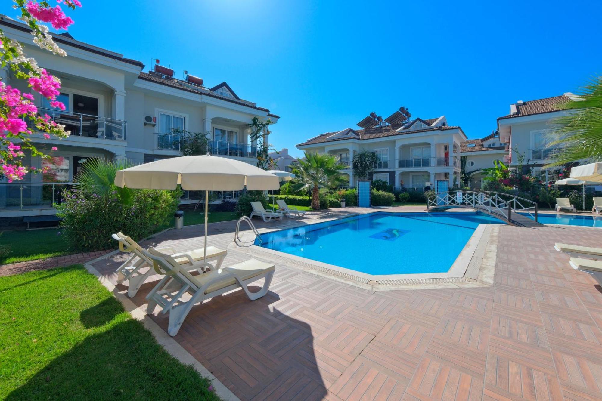 Legend Apartments Fethiye Esterno foto