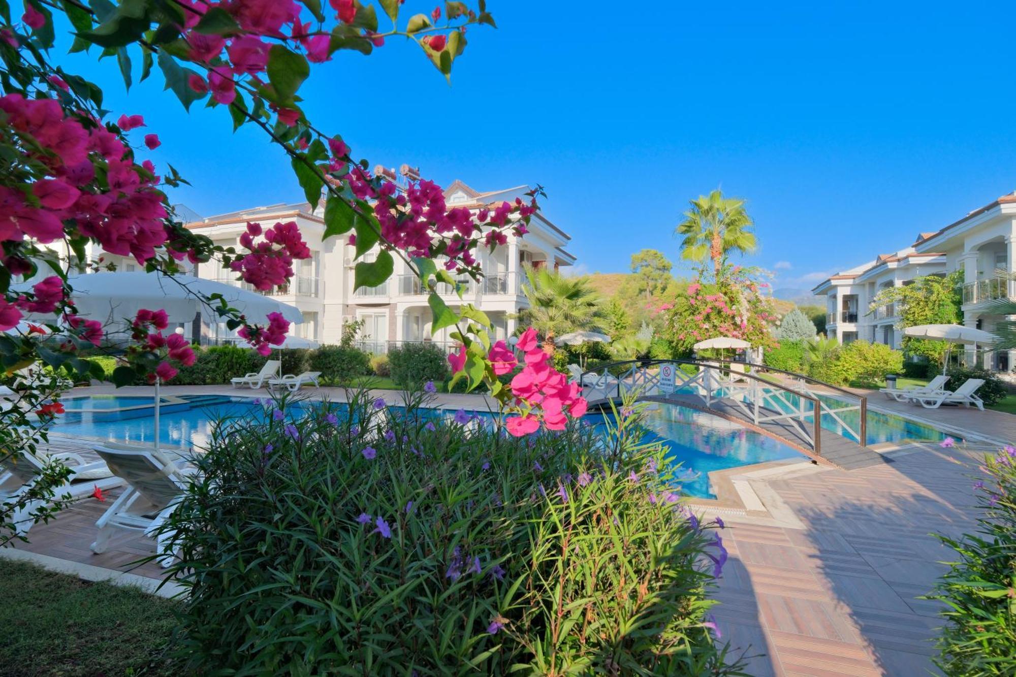 Legend Apartments Fethiye Esterno foto