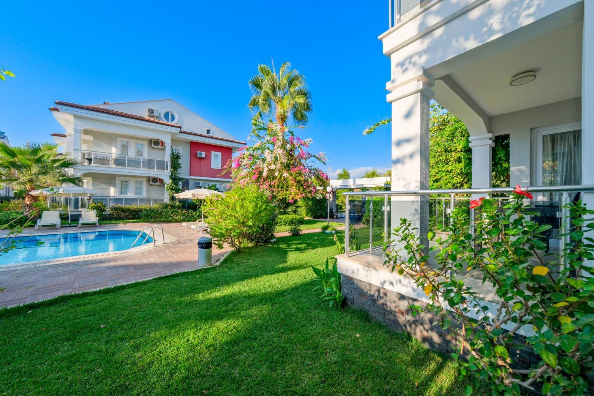 Legend Apartments Fethiye Esterno foto