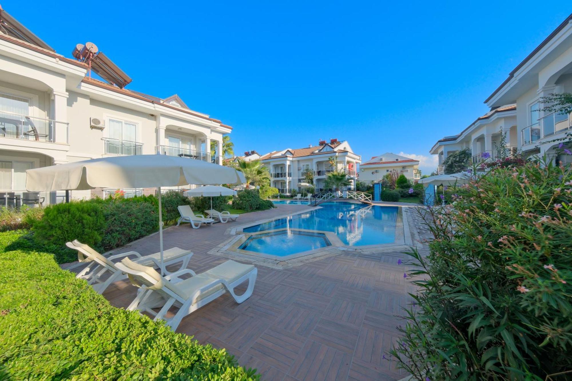 Legend Apartments Fethiye Esterno foto
