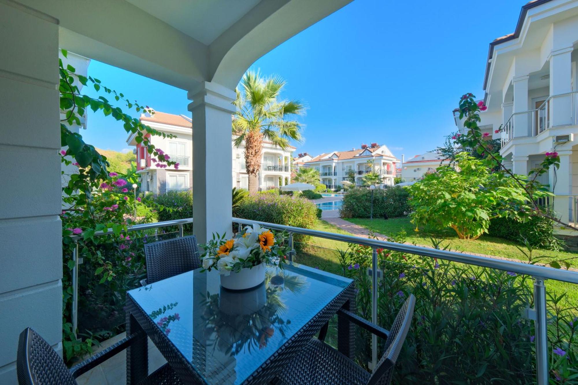 Legend Apartments Fethiye Esterno foto