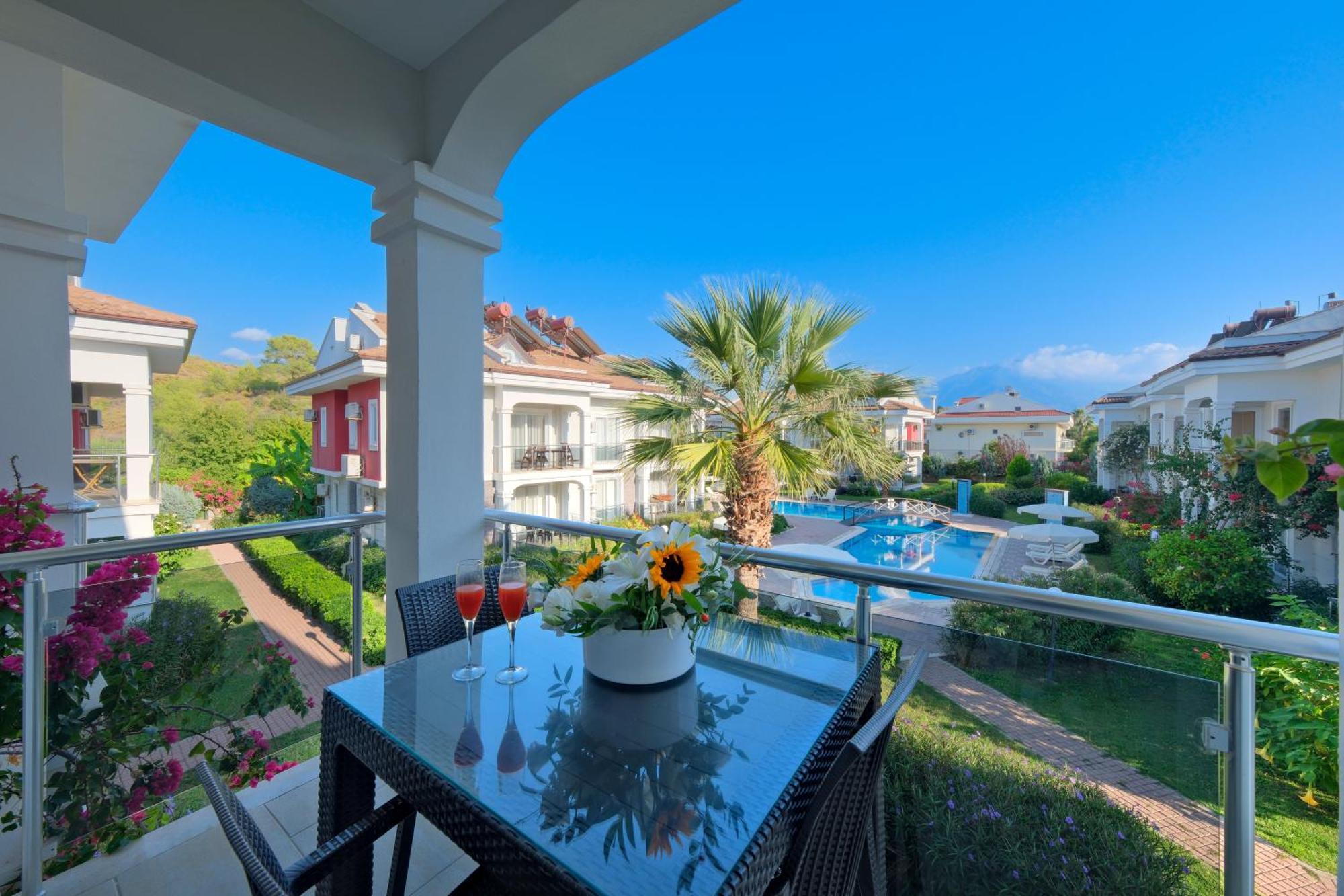 Legend Apartments Fethiye Esterno foto