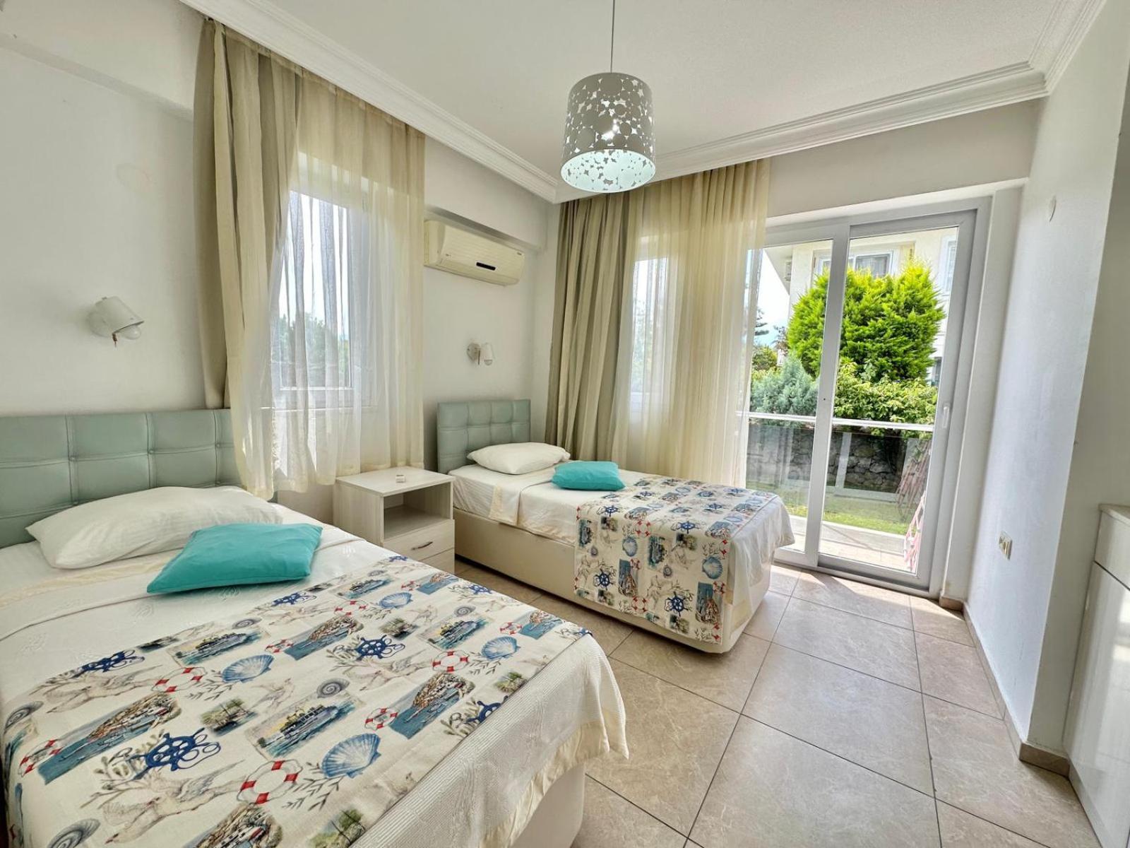 Legend Apartments Fethiye Esterno foto